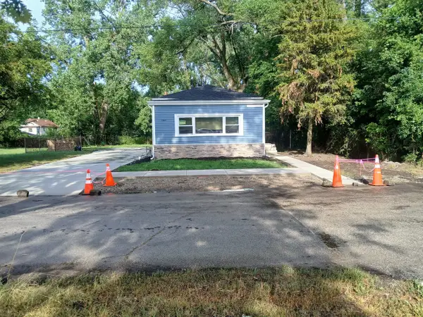 13621 S Homan Avenue, Robbins, IL 60472