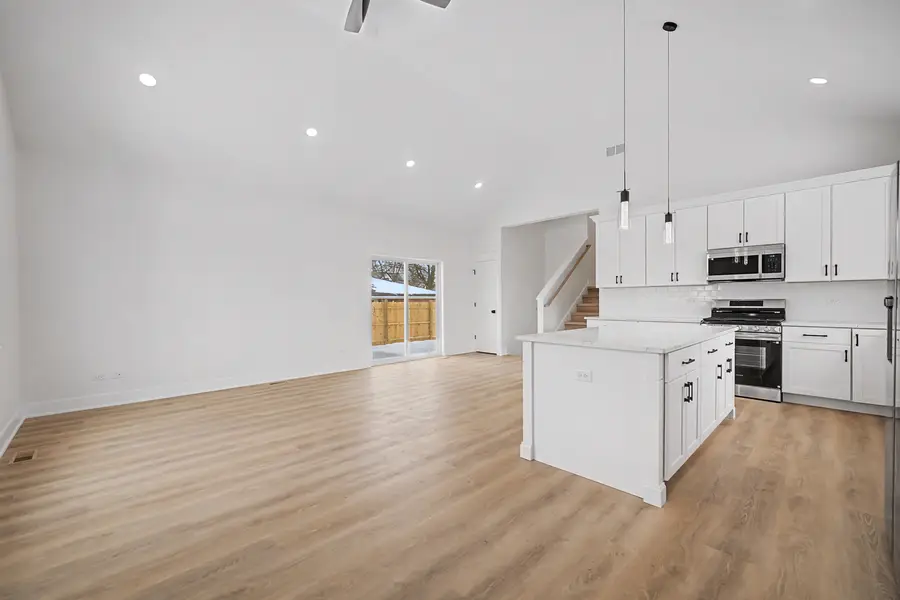 8245 43rd Place, Lyons, IL 60534 - #2