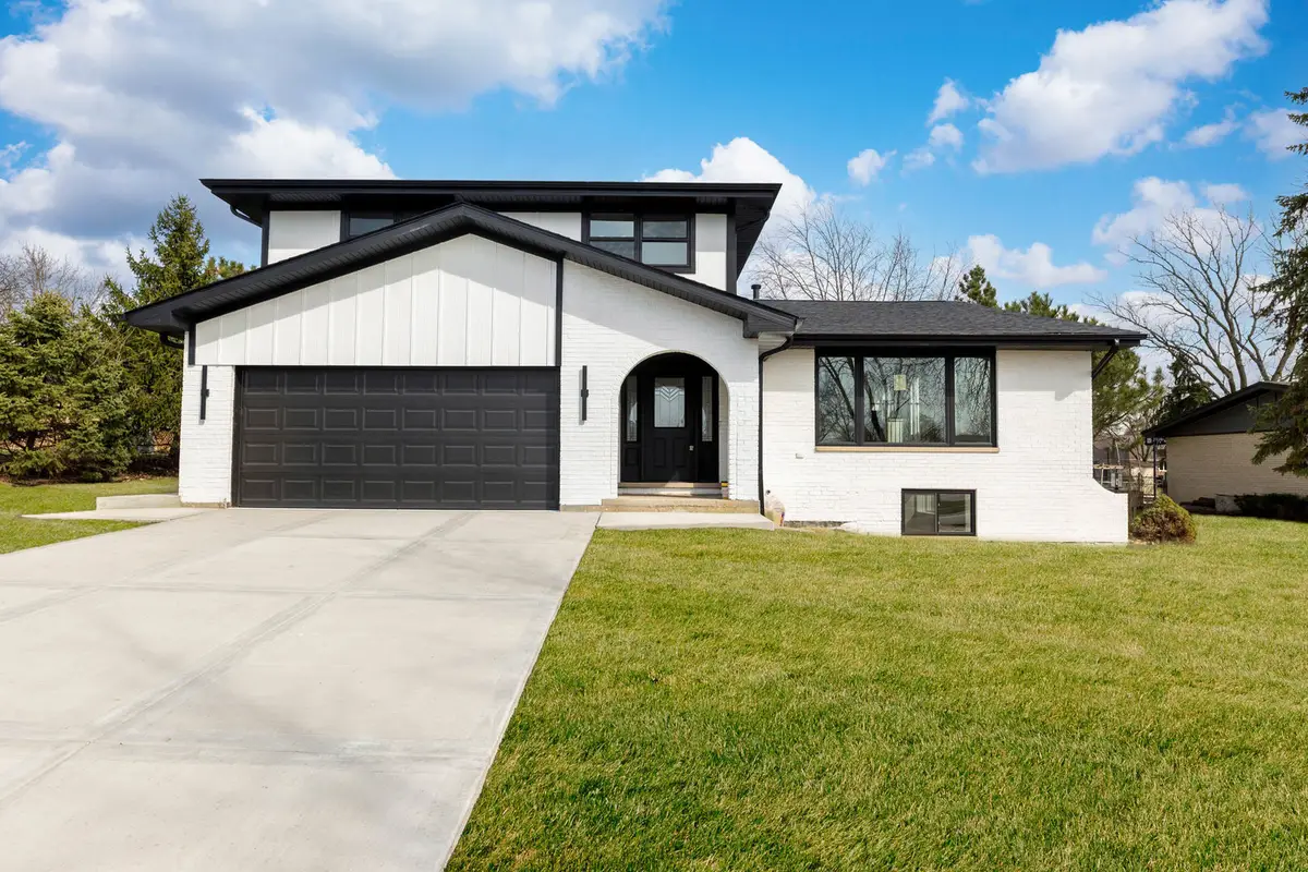 249 Johnson Avenue, Frankfort, IL 60423 - #1