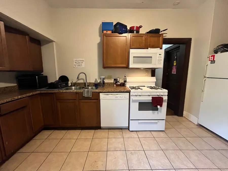 708 W High Street, Urbana, IL 61801 - #3