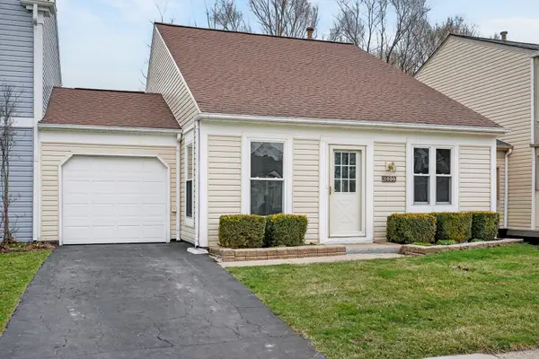 1030 Perry Drive, Algonquin, IL 60102