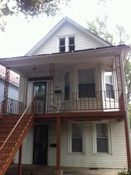 8523 S Muskegon Avenue, Chicago, IL 60617