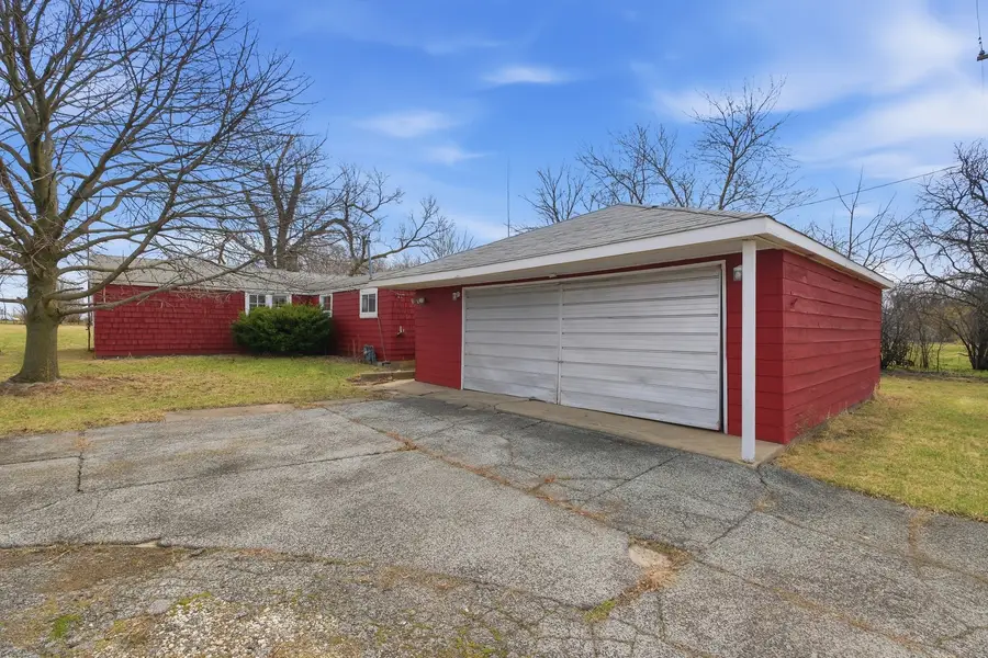 18301 Le Claire Avenue, Country Club Hills, IL 60478 - #2