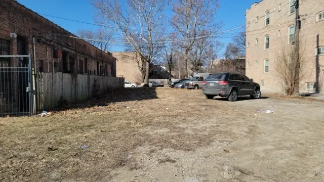 6051 S Saint Lawrence Avenue, Chicago, IL 60637 - #3