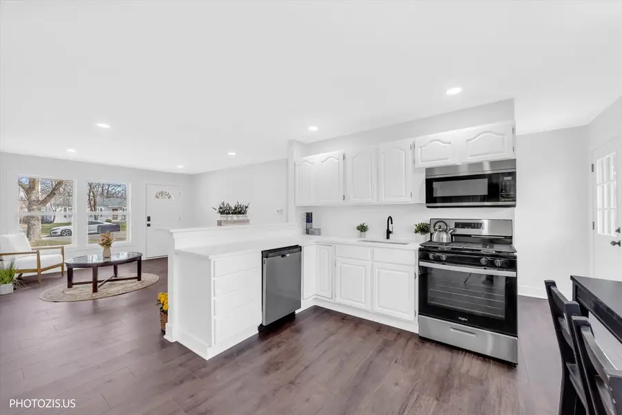 115 Fairlane Drive, Joliet, IL 60435 - #3