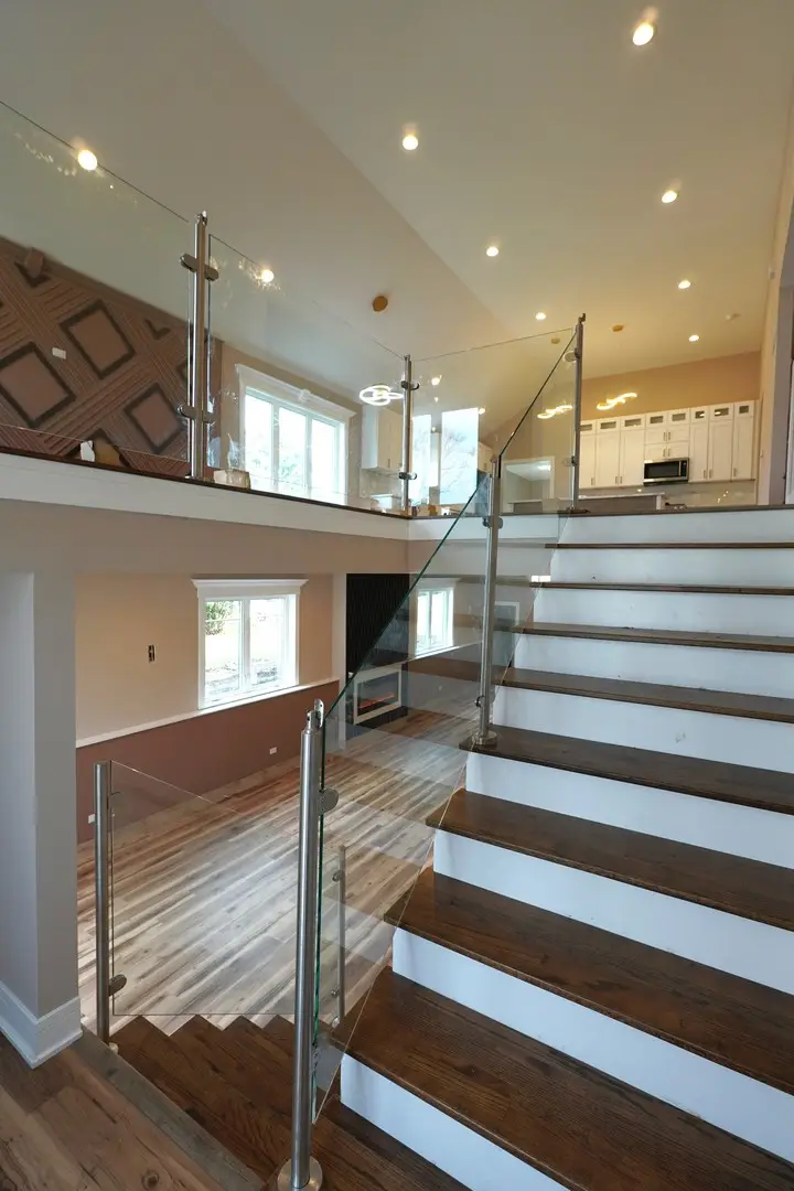 9615 S California Avenue, Evergreen Park, IL 60805 - #2