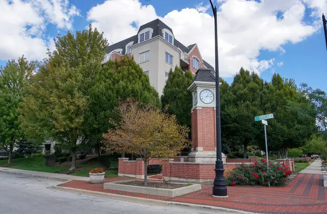 4811 N Olcott Avenue #515, Harwood Heights, IL 60706 - #1