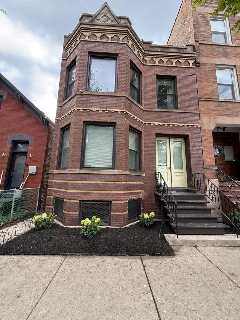 856 N Wolcott Avenue, Chicago, IL 60622 - #1