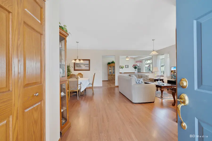 21400 Mays Lake Drive, Crest Hill, IL 60403 - #2