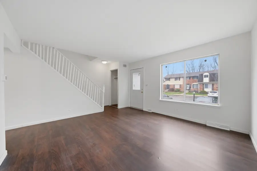 2064 Lioncrest Drive #2064, Richton Park, IL 60471 - #3