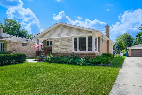 600 Willow Street, Itasca, IL 60143