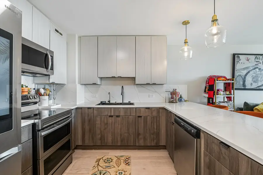 3600 N Lake Shore Drive #2320, Chicago, IL 60613 - #3