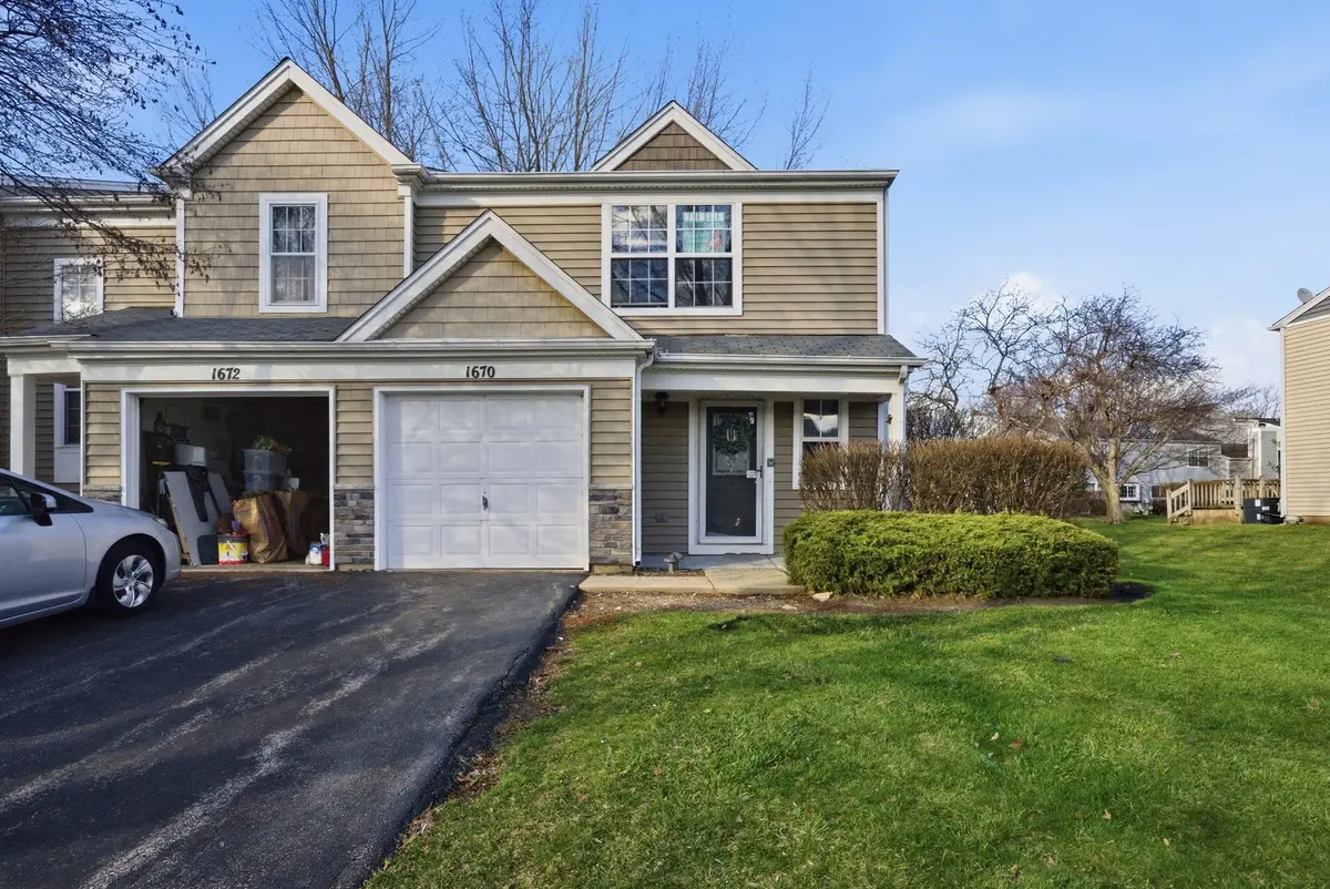 1670 College Green Drive, Elgin, IL 60123 - #1