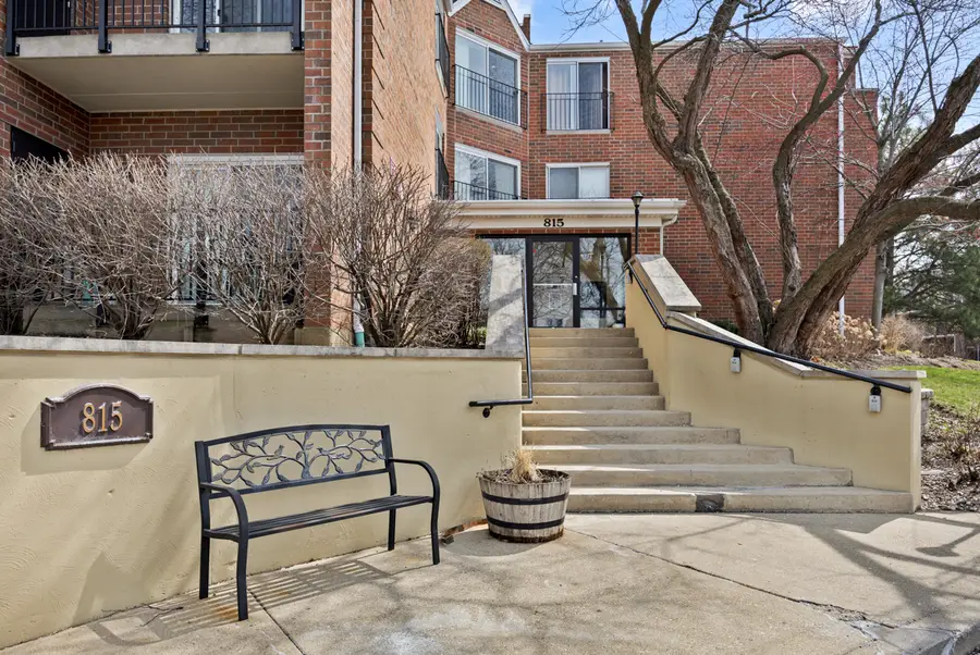 815 Leicester Road #114A, Elk Grove Village, IL 60007 - #2