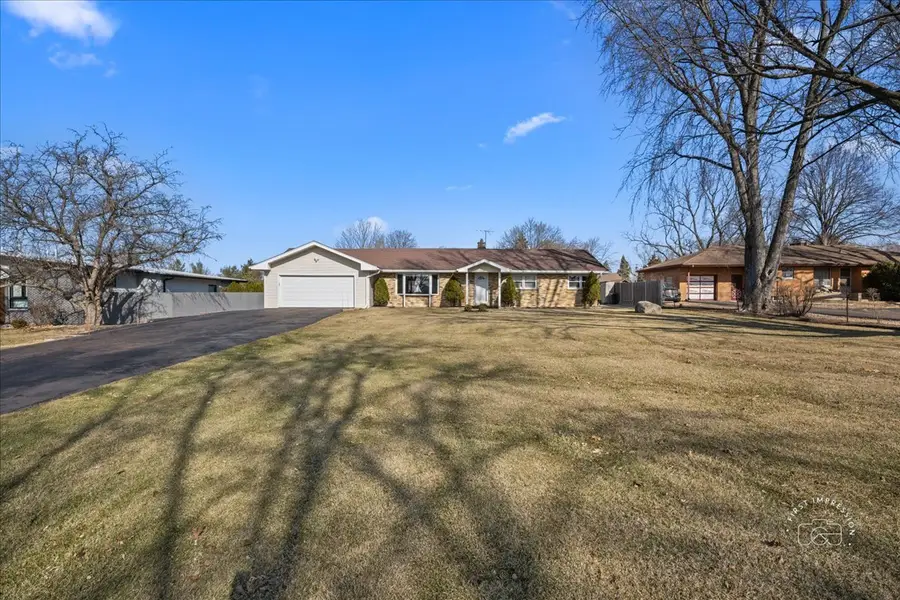 27W285 Bauer Road, Naperville, IL 60563 - #2