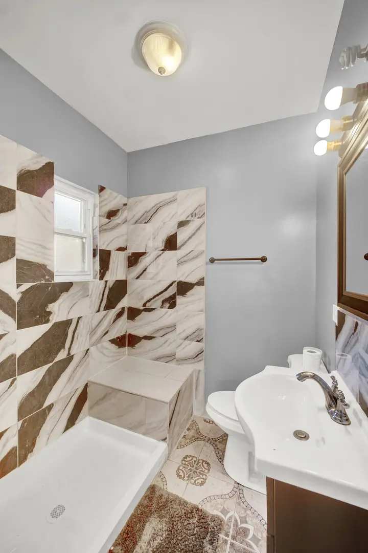 1 E 114th Street, Chicago, IL 60628 - #3