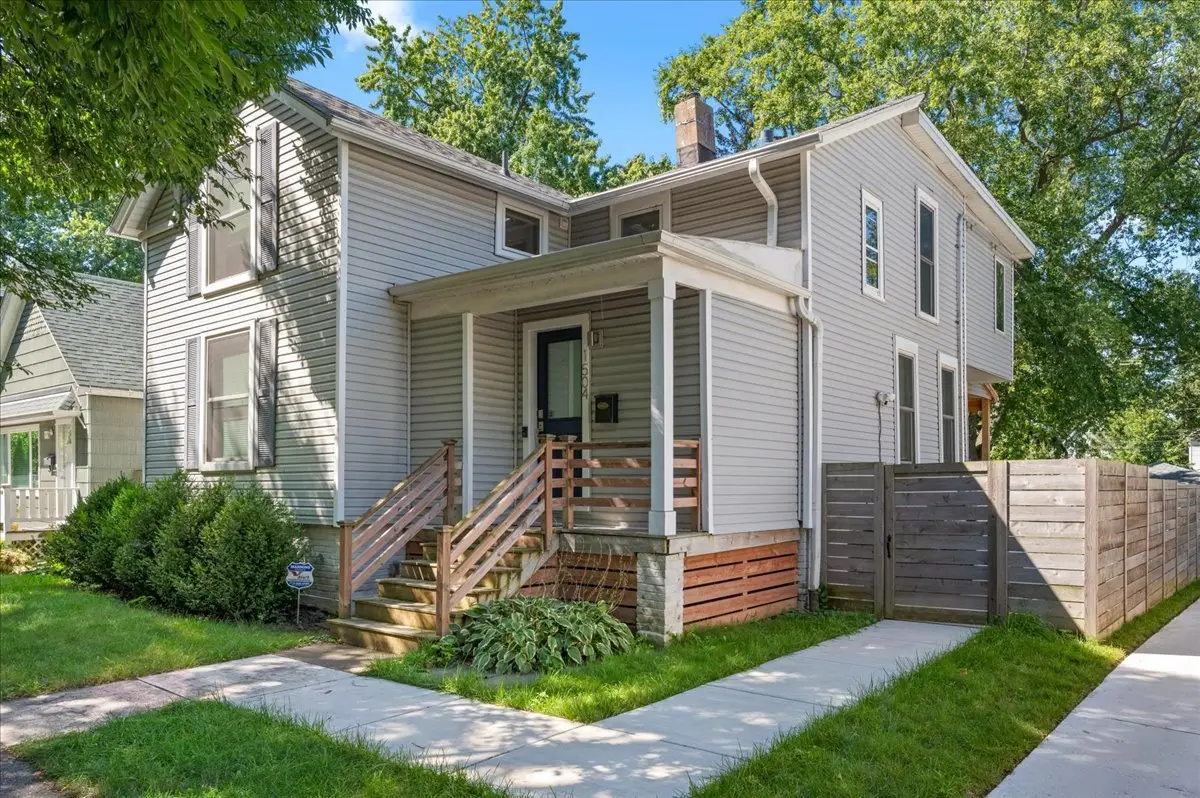 1504 Ashland Avenue, Evanston, IL 60201 - #1