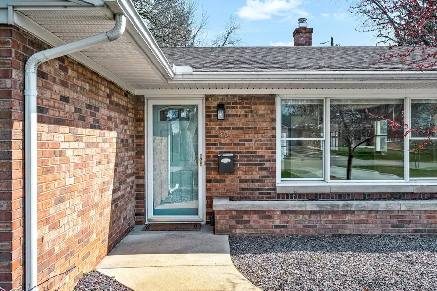 42 Harbord Drive, Bloomington, IL 61701 - #2