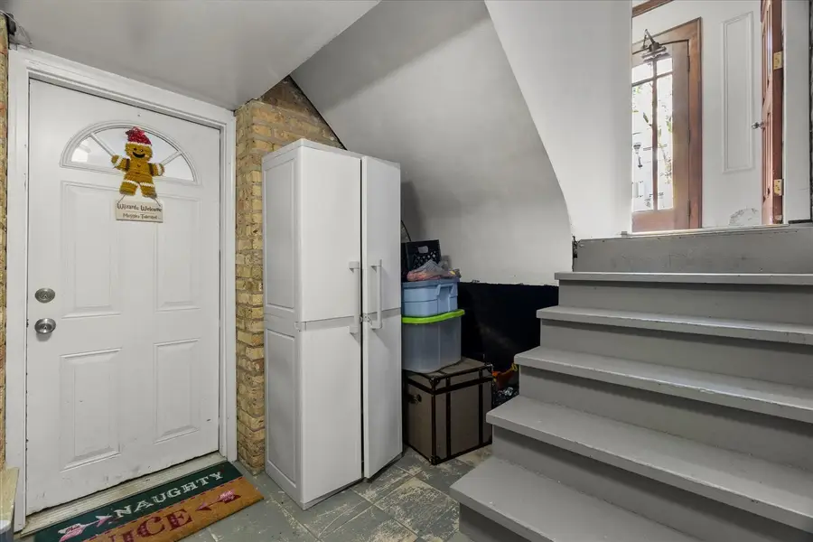 7431 N Hoyne Avenue #G, Chicago, IL 60645 - #3