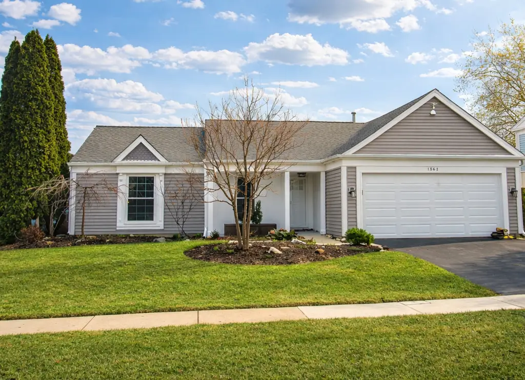 1863 Castle Pines Circle, Elgin, IL 60123 - #1
