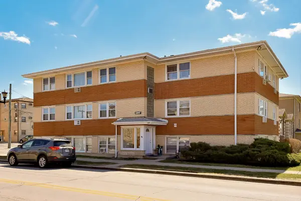 7347 W Diversey Avenue #3, Elmwood Park, IL 60707