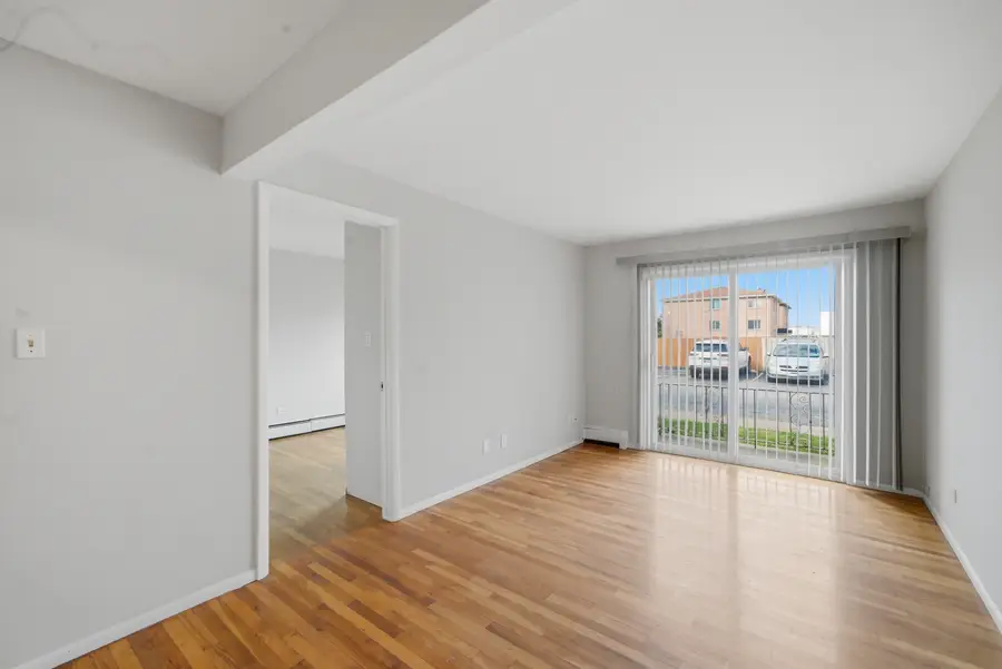 8888 Steven Drive #1C, Des Plaines, IL 60016 - #2