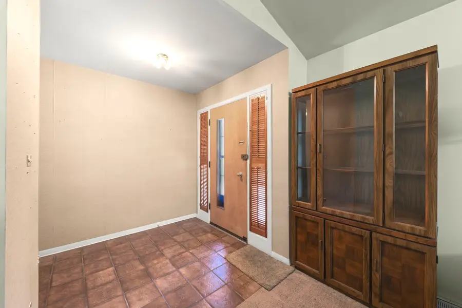 222 E Julia Drive, Villa Park, IL 60181 - #2