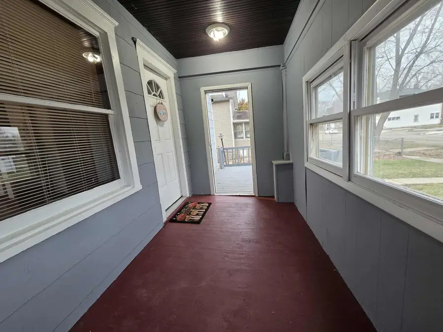 2205 18th Avenue, Rockford, IL 61104 - #2