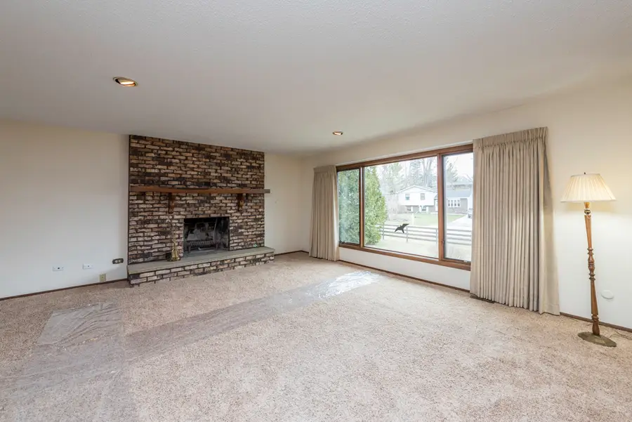 9743 W 16th Street, Zion, IL 60099 - #2