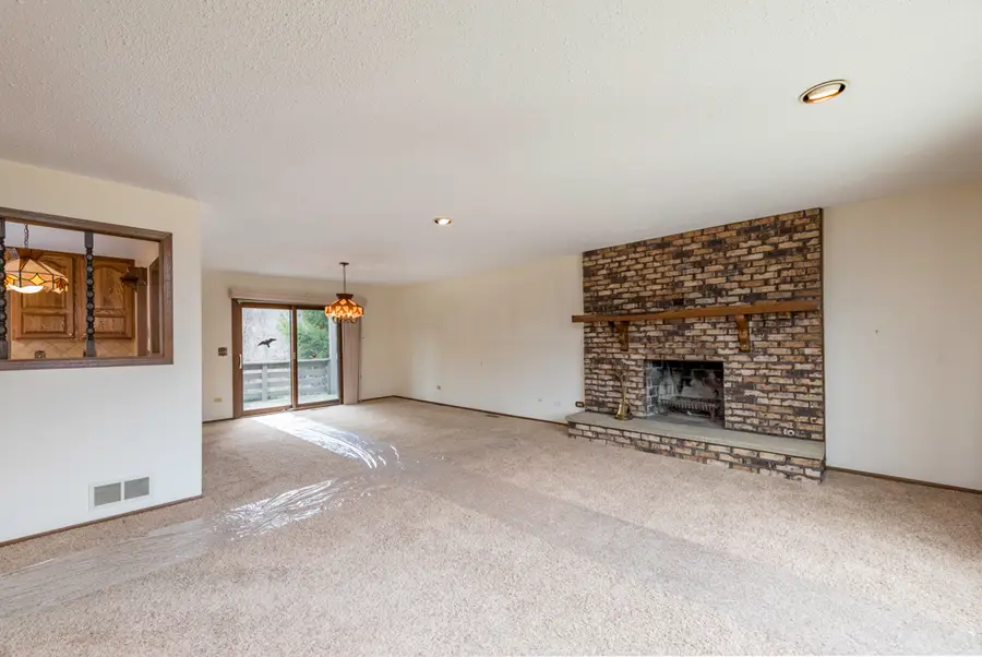 9743 W 16th Street, Zion, IL 60099 - #3