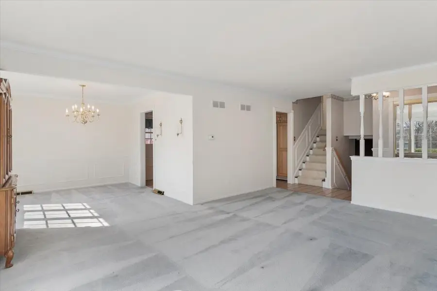 554 N Westwood Avenue, Lombard, IL 60148 - #3