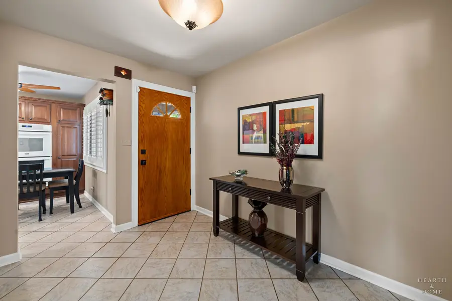 1714 Park Drive, Schaumburg, IL 60194 - #3