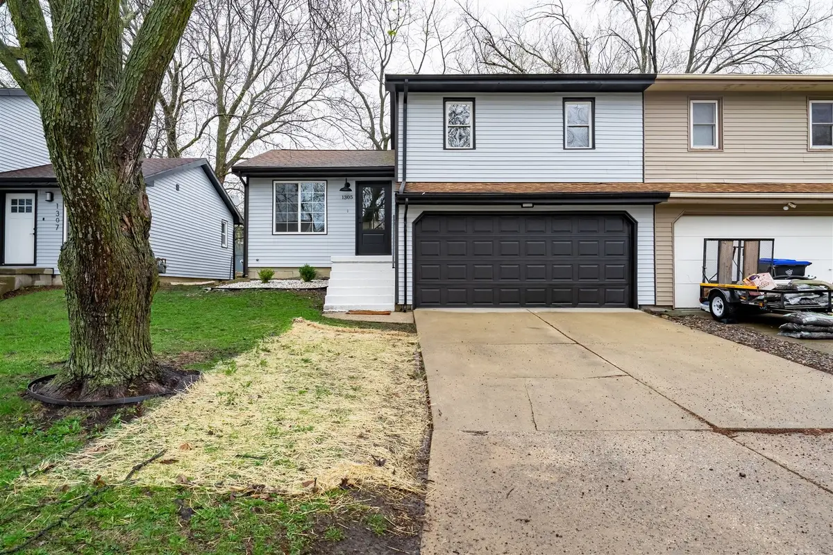 1305 Bancroft Drive, Bloomington, IL 61704 - #1