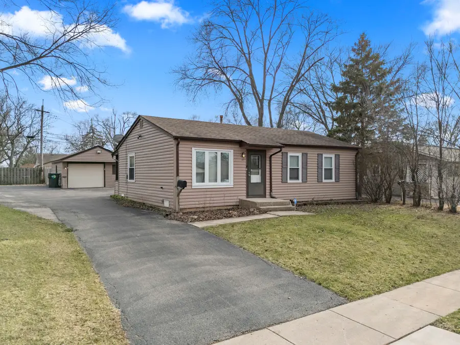 25 Mccabe Drive, Streamwood, IL 60107 - #2