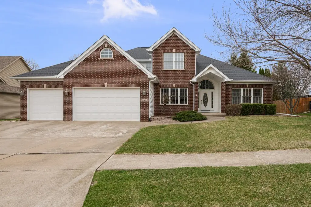 8903 Highland Drive, Rock Island, IL 61201 - #1