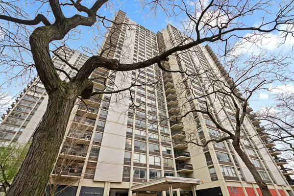 Address Withheld By Seller, Chicago, IL 60610