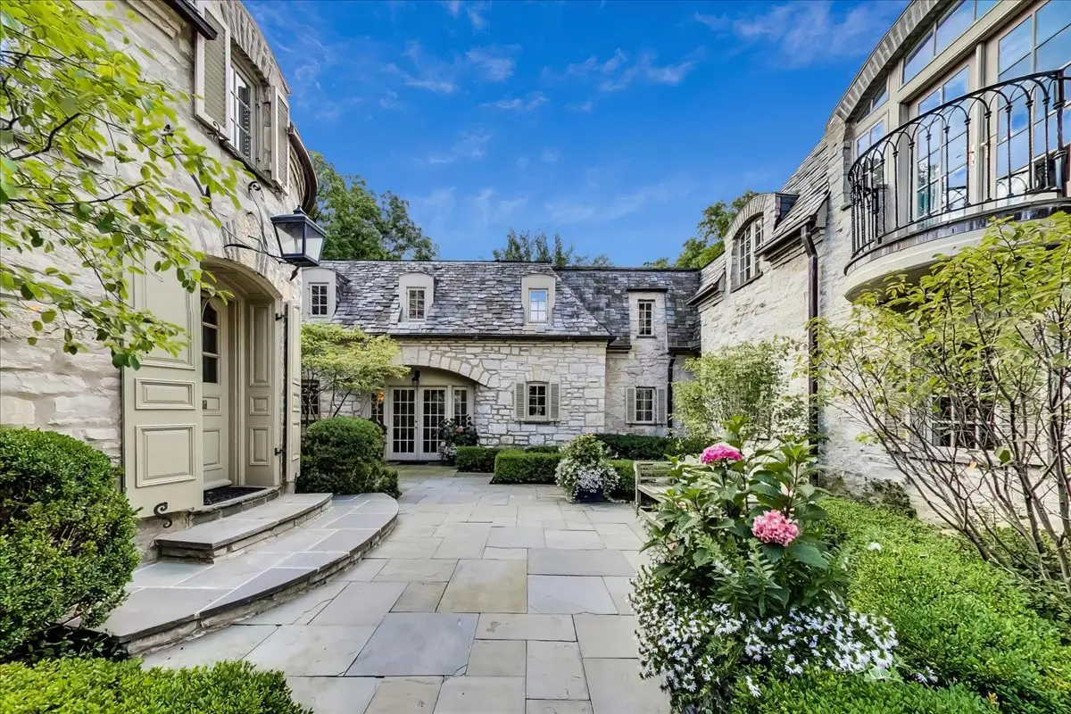 475 E Deerpath Road, Lake Forest, IL 60045 - #1