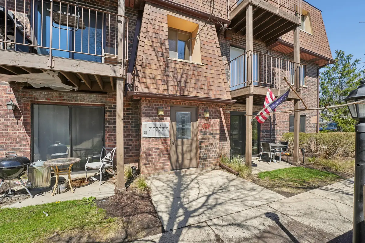 Address Withheld By Seller, Lombard, IL 60148 - #1