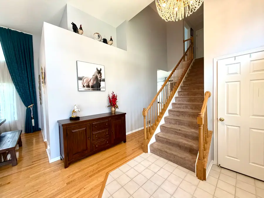 2123 Skylane Drive, Naperville, IL 60564 - #3