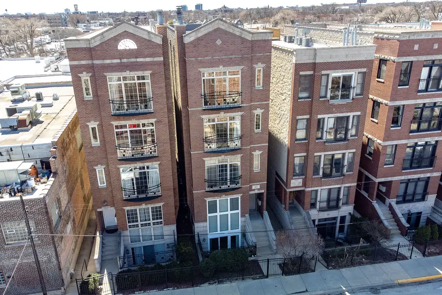 2625 W Belmont Avenue #4, Chicago, IL 60618 - #2