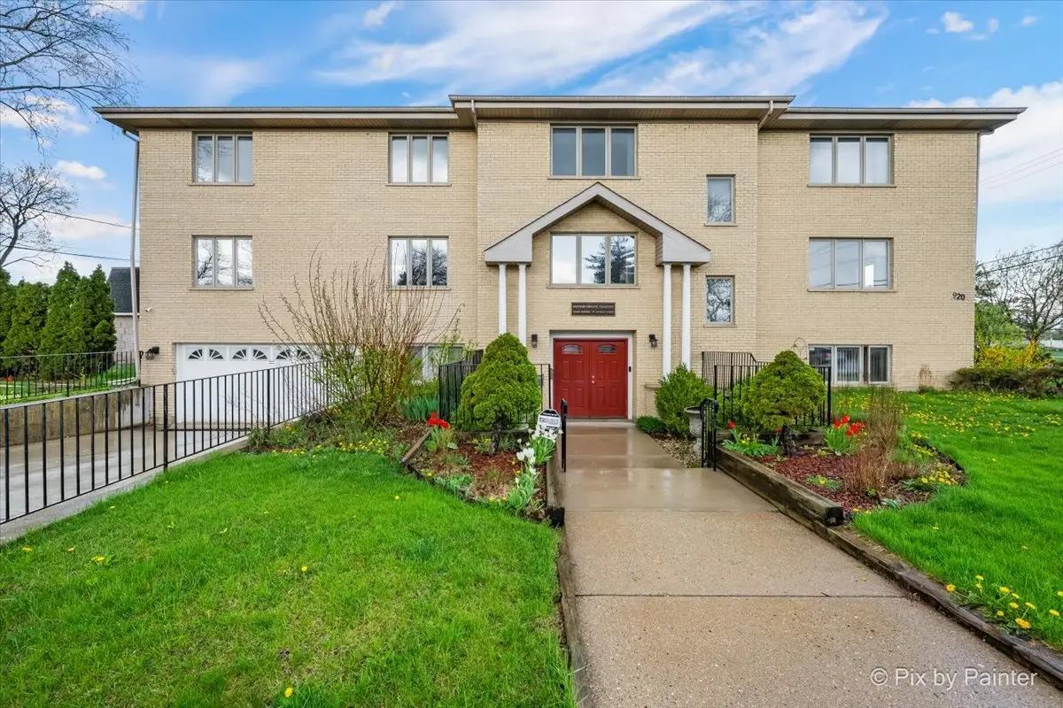 920 N Northwest Highway, Park Ridge, IL 60068 - #1
