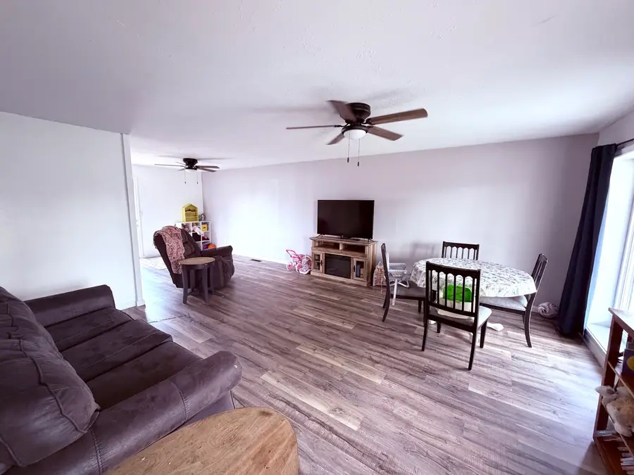 1444 E 4th Street, Centralia, IL 62801 - #2