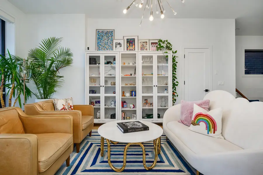 1528 N Elk Grove Avenue #1, Chicago, IL 60622 - #3