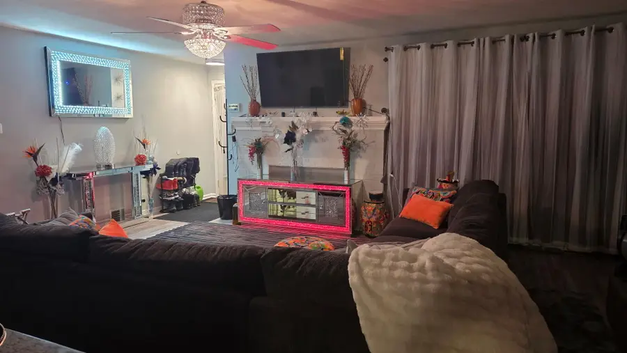 17112 Whittier Avenue, Hazel Crest, IL 60429 - #3