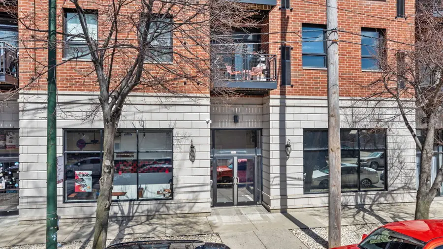 974 W 35th Place #510, Chicago, IL 60609 - #2