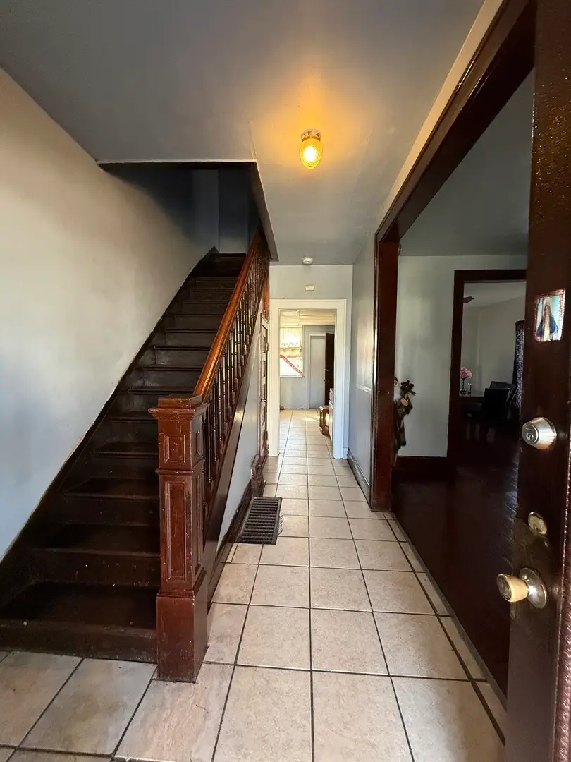 357 S Rosewood Avenue, Kankakee, IL 60901 - #3