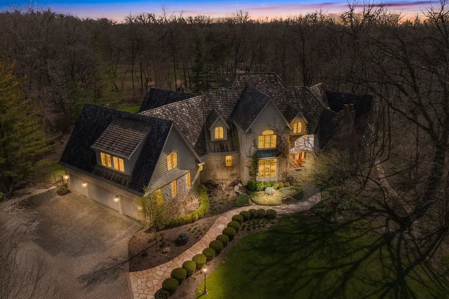 33W551 Hub Road, Wayne, IL 60184 - #3