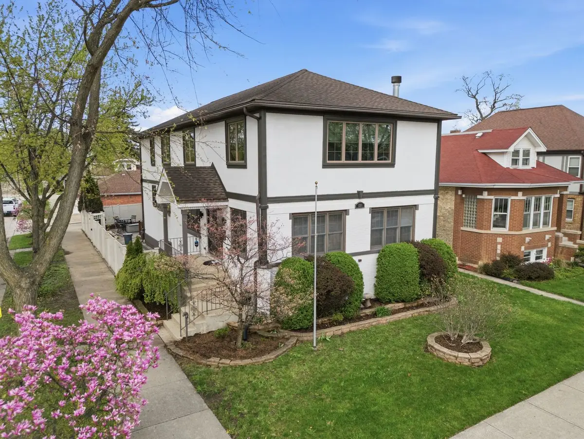 7256 W Ibsen Street, Chicago, IL 60631 - #1