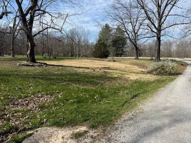 18 Sawmill Road, Carbondale, IL 62901 - #2