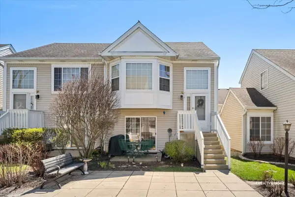 317 Hidden Creek Lane #317, North Aurora, IL 60542